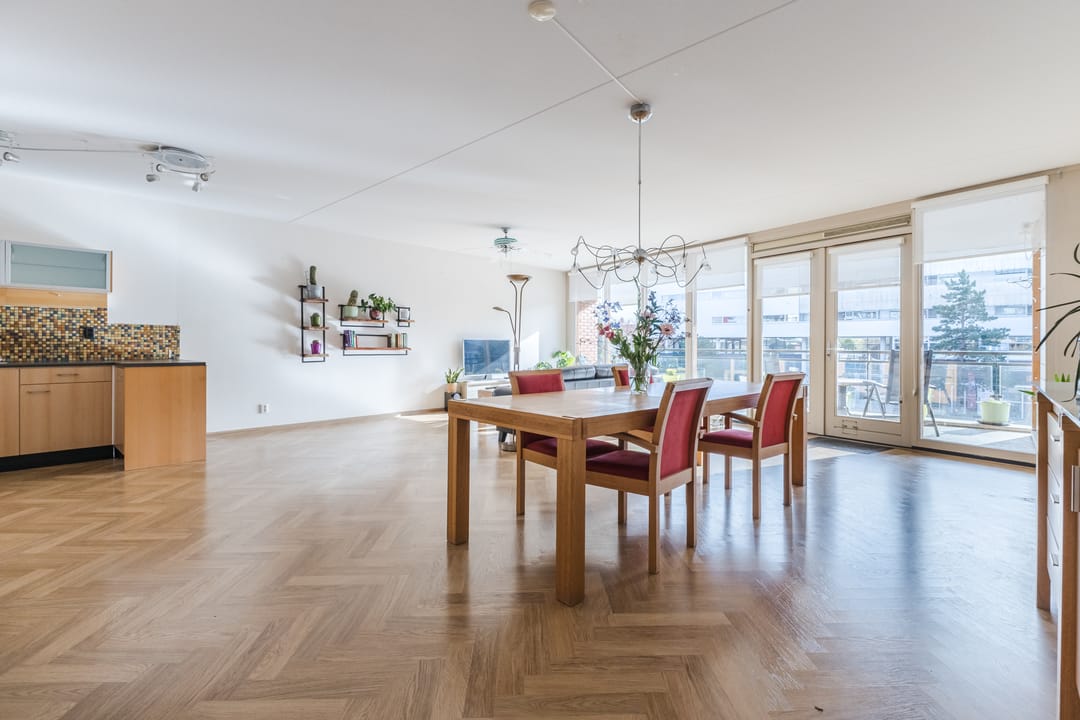 Foto 11 van Leonardo da Vinciplein 9