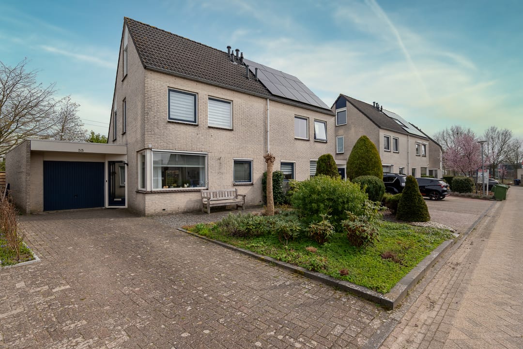 Foto 1 van Huisingehof 33