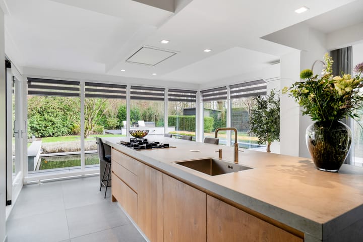 Photo 2 of Louis Bouwmeesterstraat 96