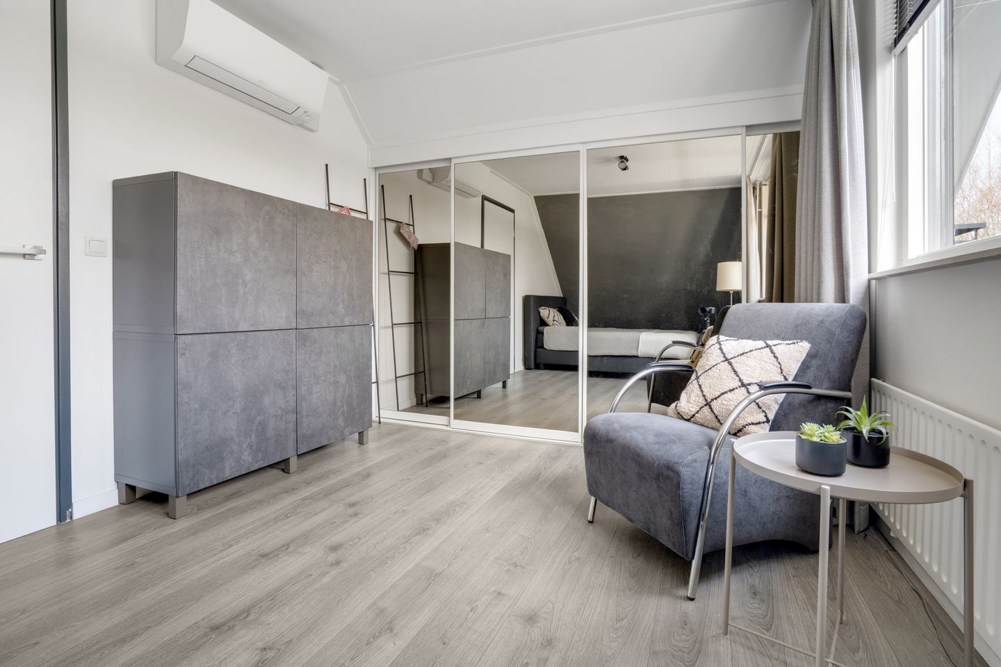 Photo 34 of Louis Bouwmeesterstraat 96