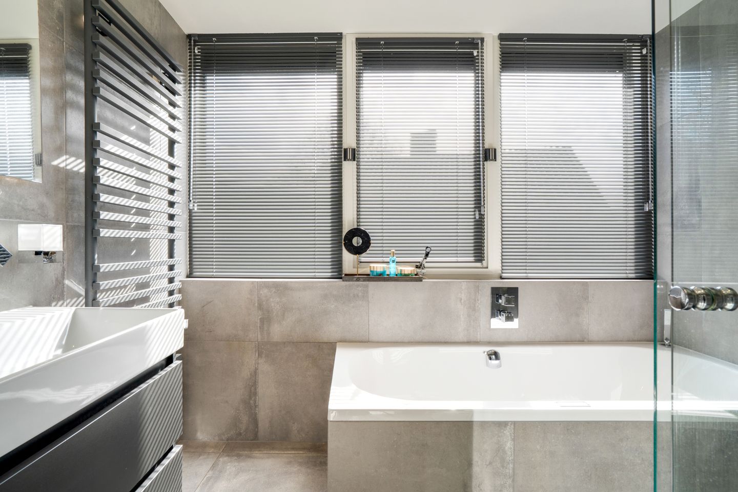 Photo 35 of Louis Bouwmeesterstraat 96