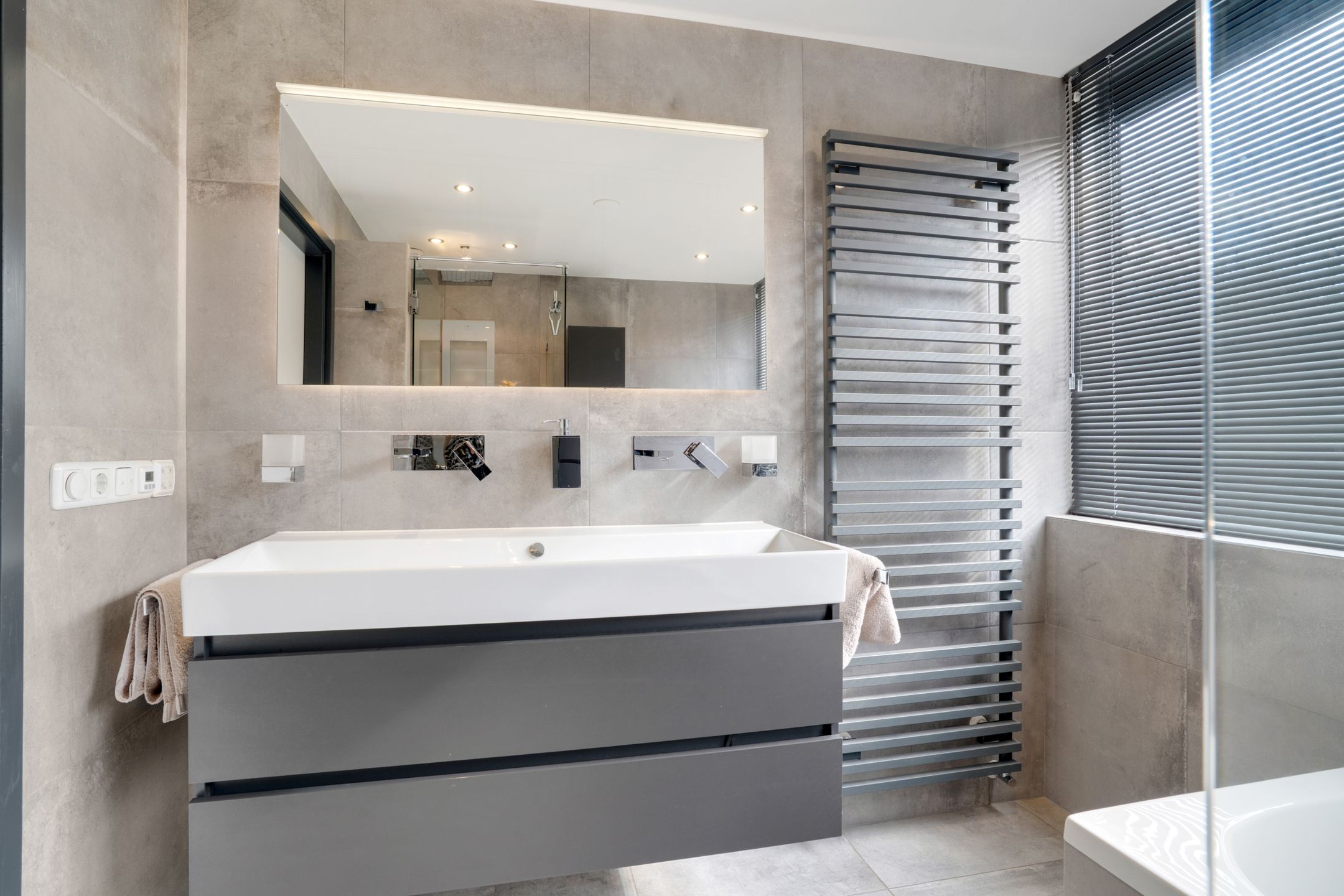 Photo 36 of Louis Bouwmeesterstraat 96