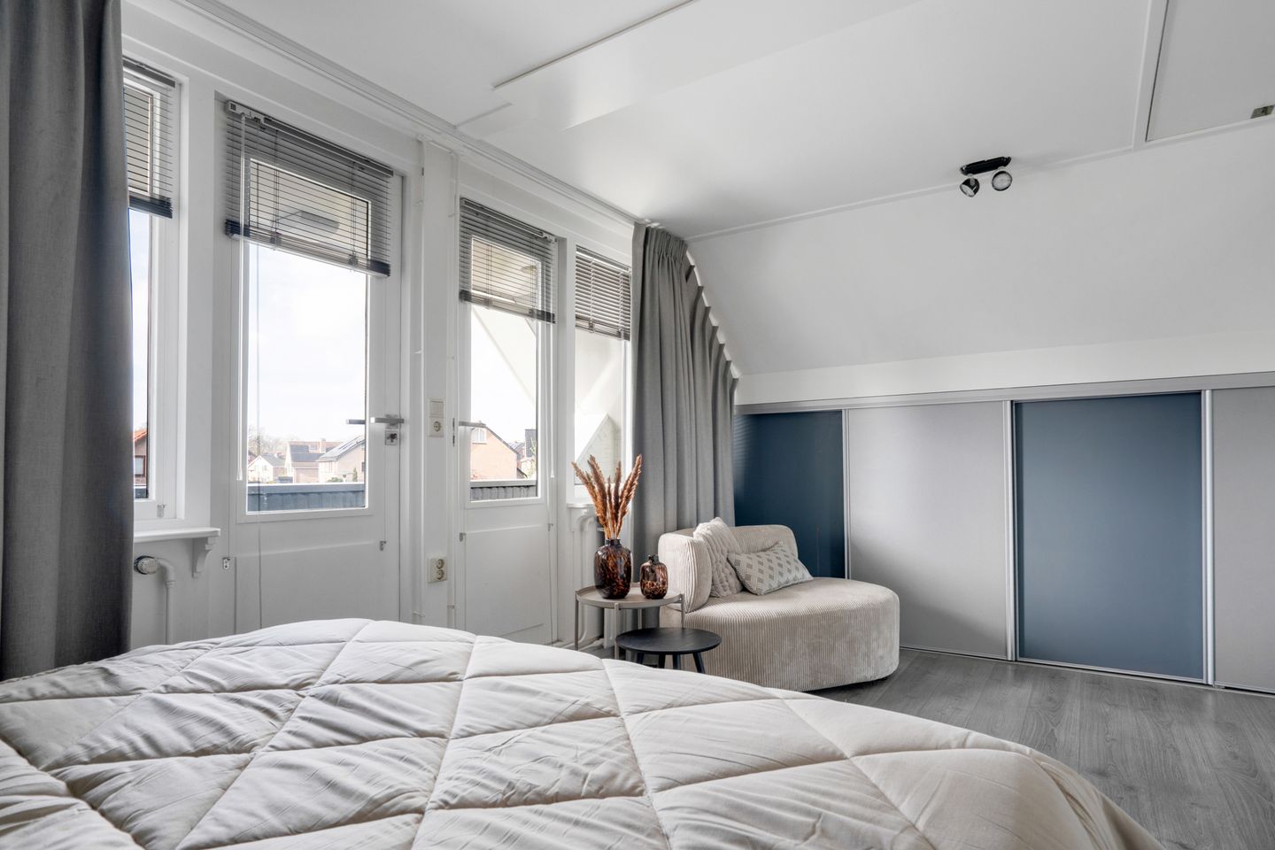 Photo 40 of Louis Bouwmeesterstraat 96