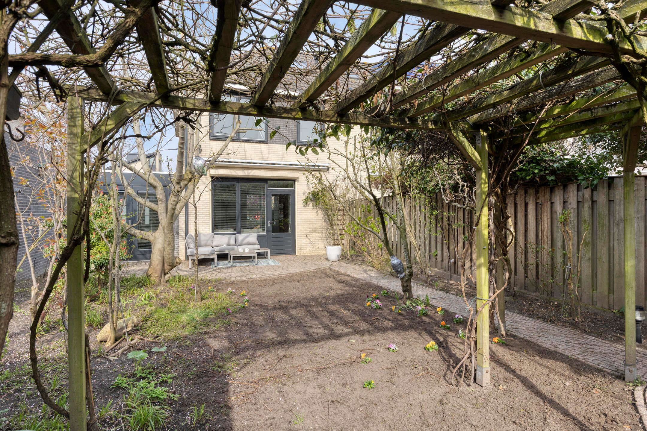 Foto 36 van Bijsterveldenlaan 274