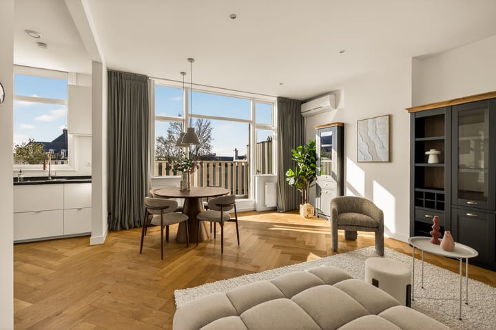 Photo 3 of Pieter de Hoochstraat 16-4