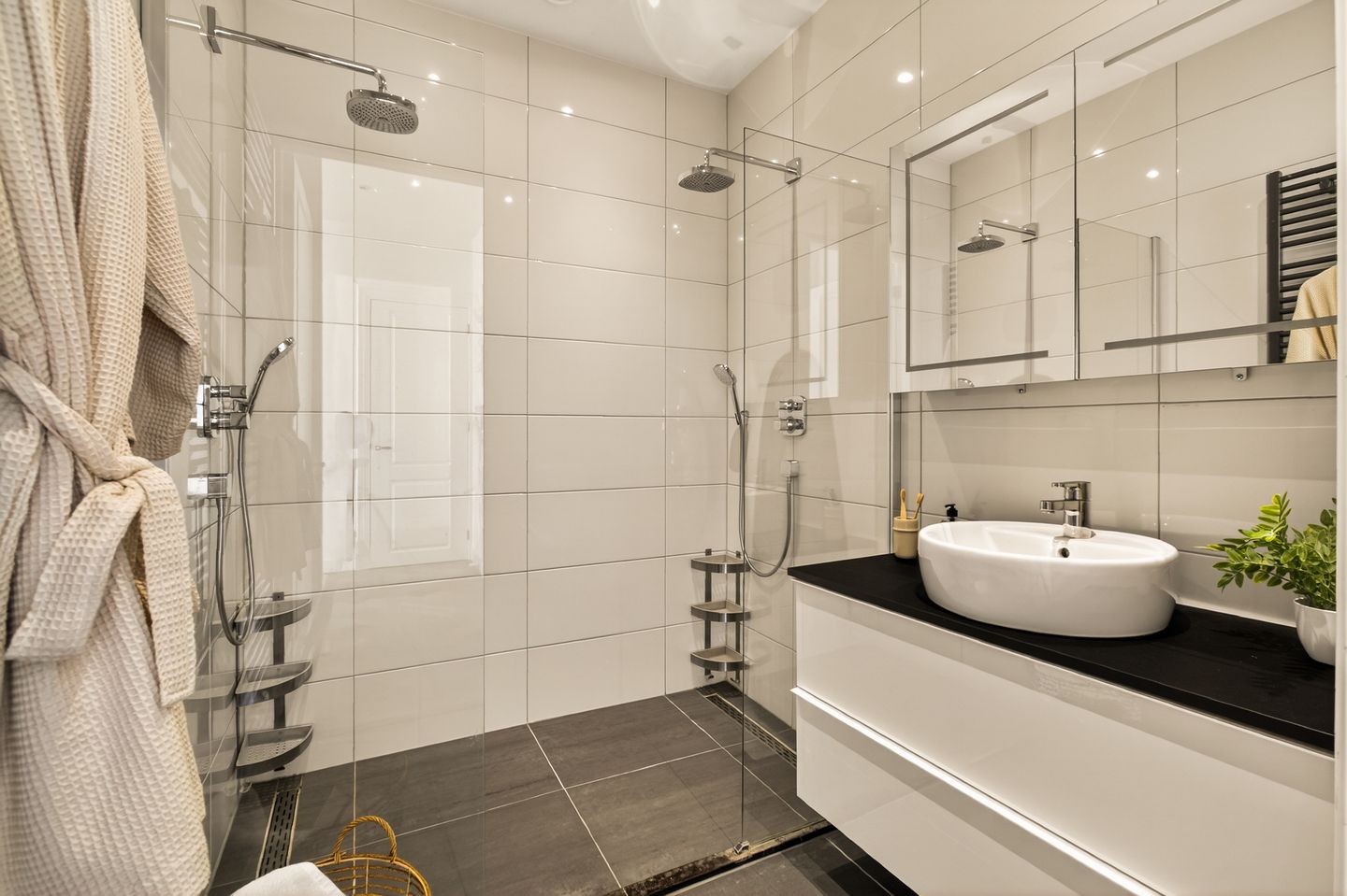 Photo 19 of Pieter de Hoochstraat 16-4