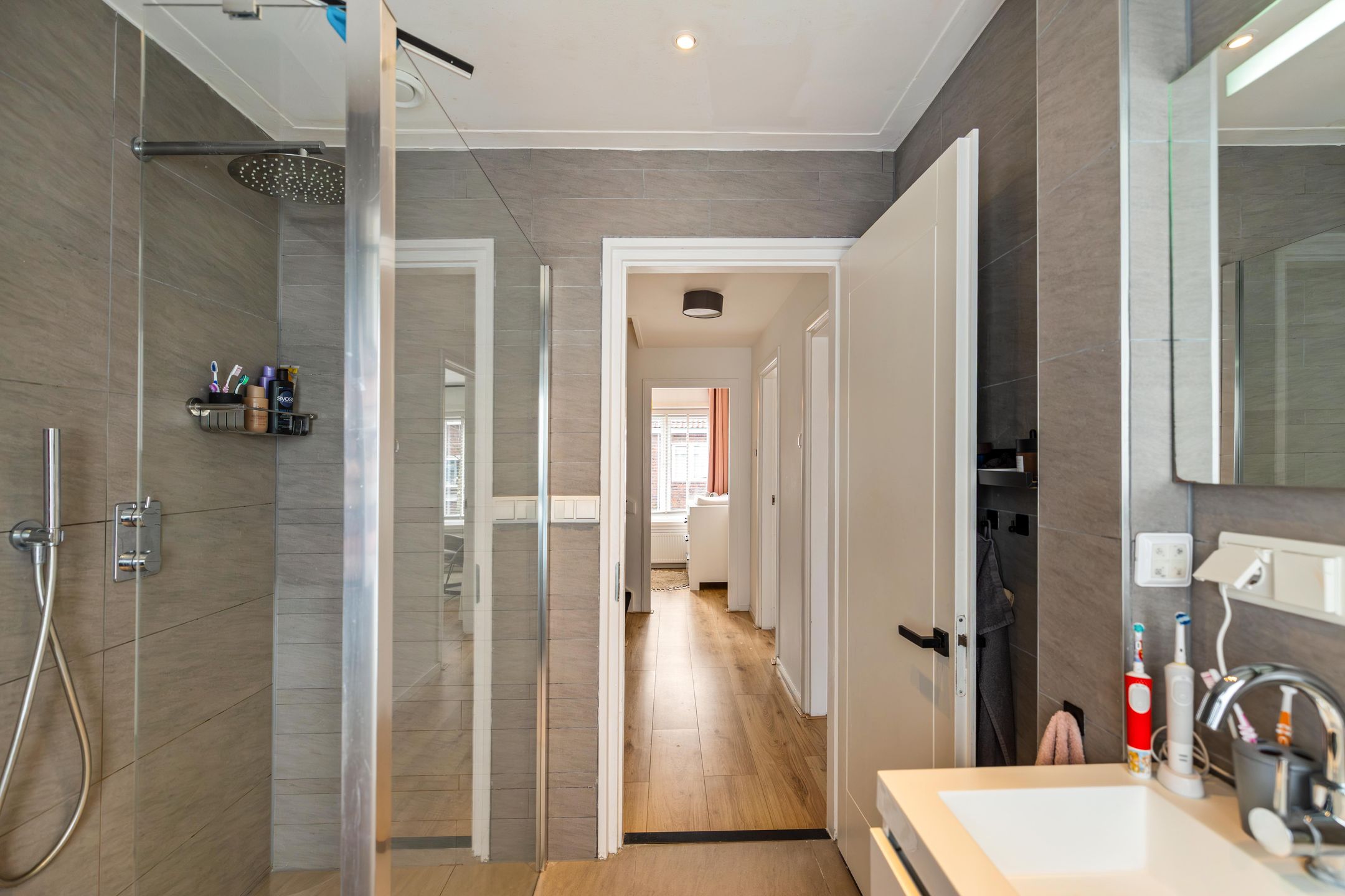 Foto 30 van Van Panhuysstraat 11