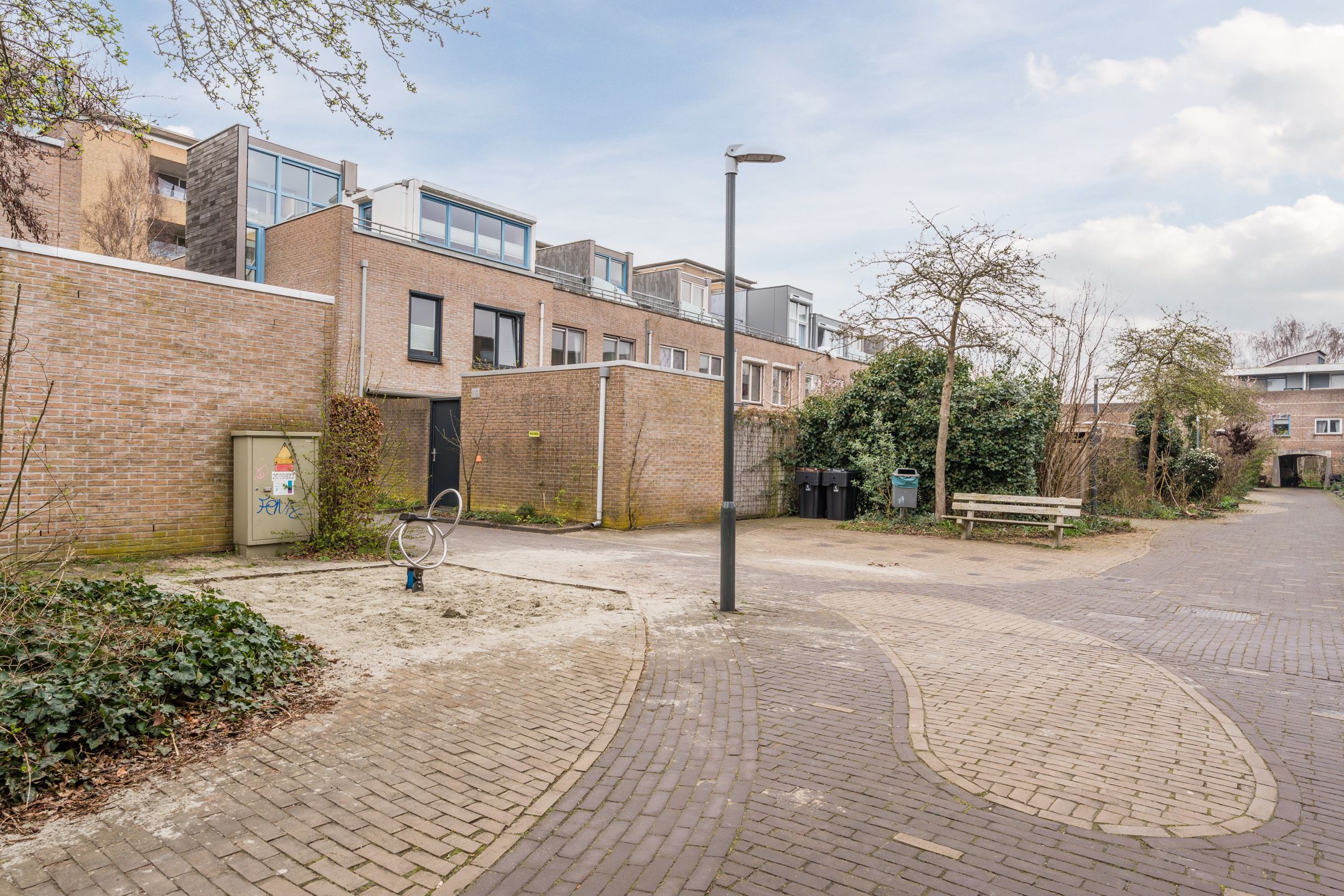 Nagenoeg energieneutrale gezinswoning met zonnige tuin in Poelgeest — 41