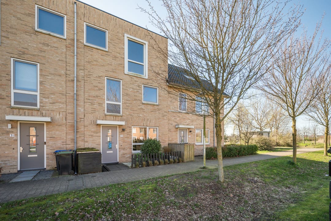 Foto 1 van Naardermeerstraat 33