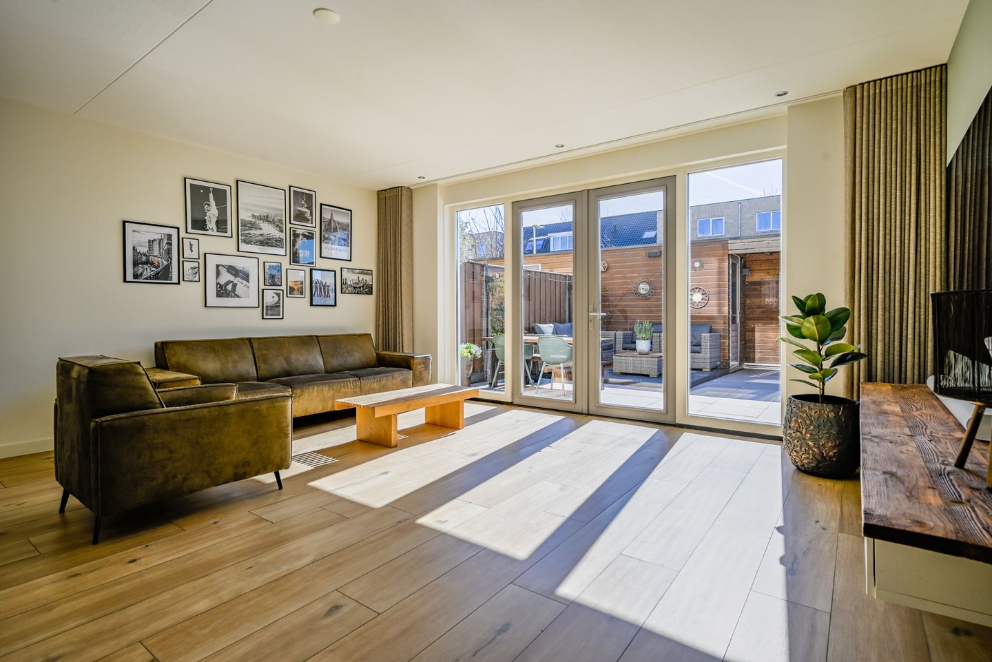 Foto 10 van Naardermeerstraat 33