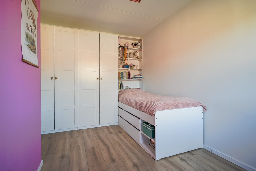 Foto 28 van Naardermeerstraat 33