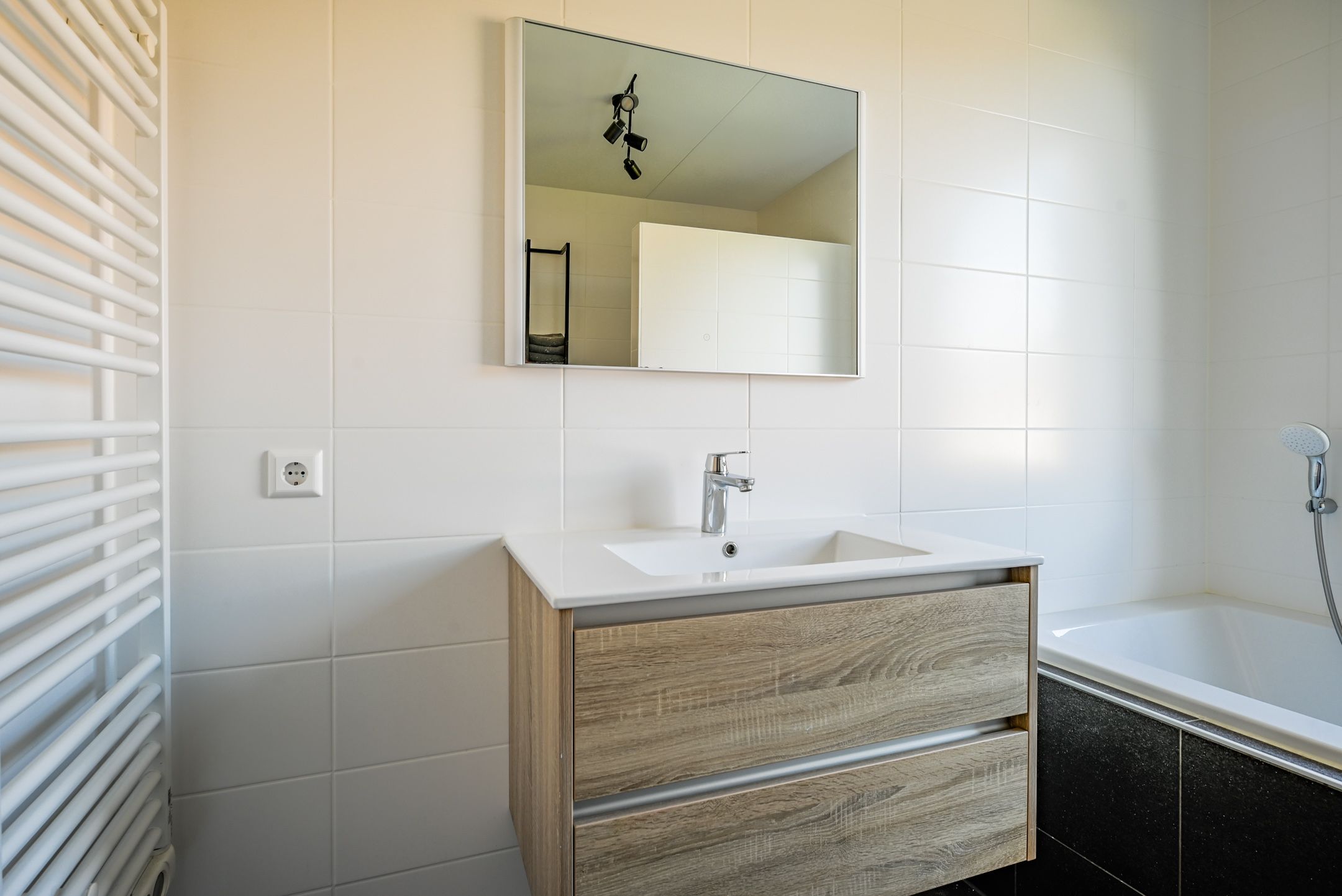 Foto 30 van Naardermeerstraat 33