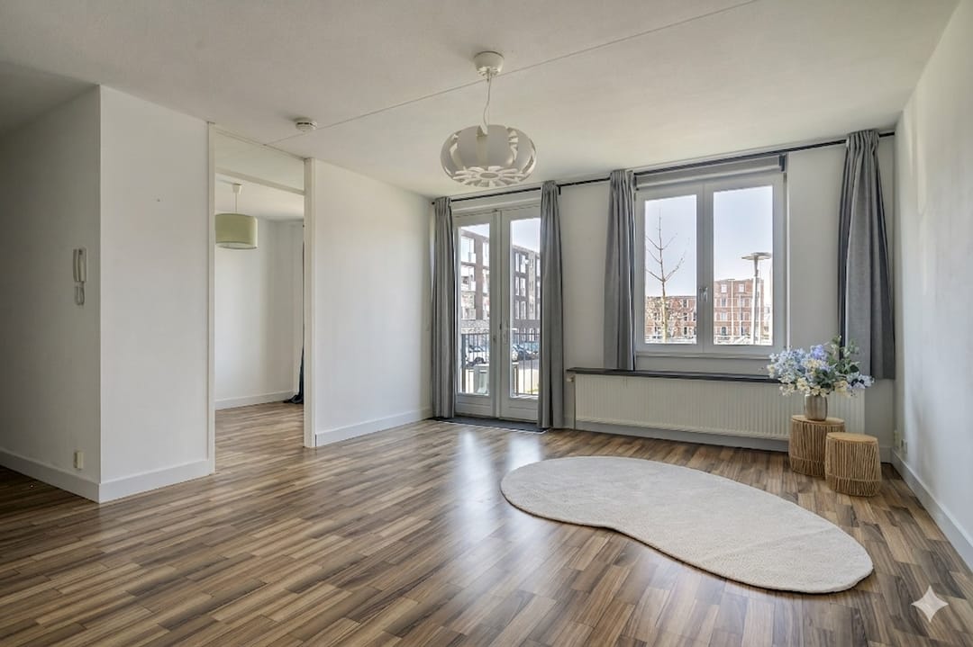 Foto 2 van Hongarijehof 6