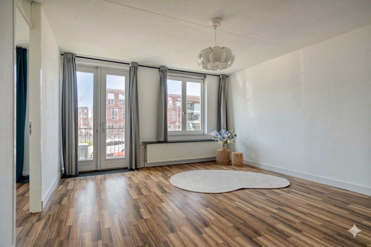 Foto 9 van Hongarijehof 6