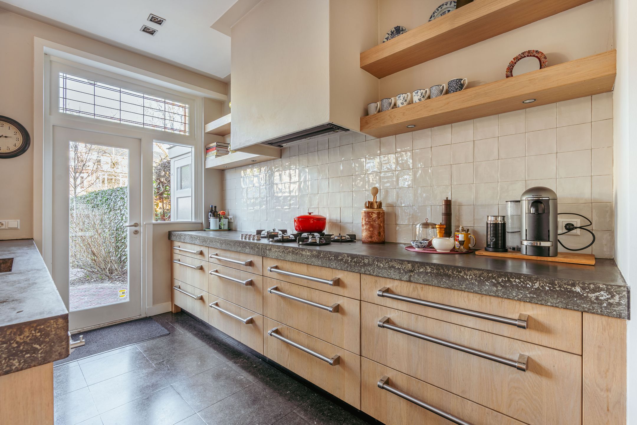 Foto 15 van Diepenbrockstraat 18