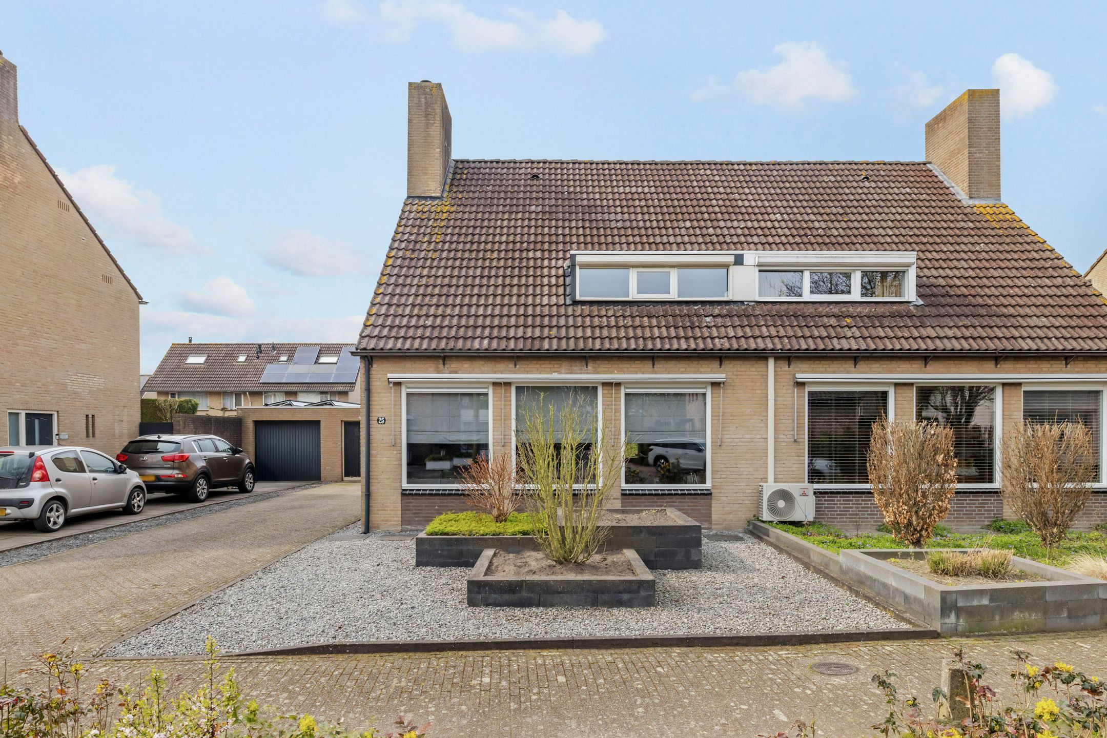 Foto 9 van Den Achterhof 25