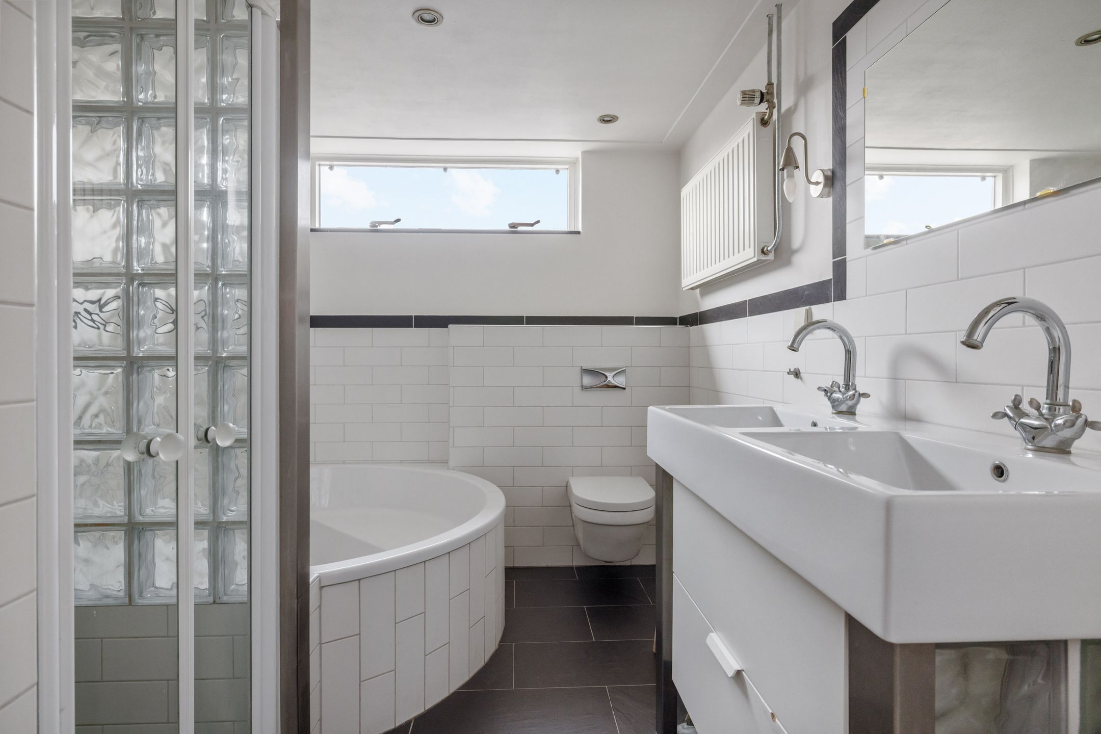 Foto 39 van Den Achterhof 25