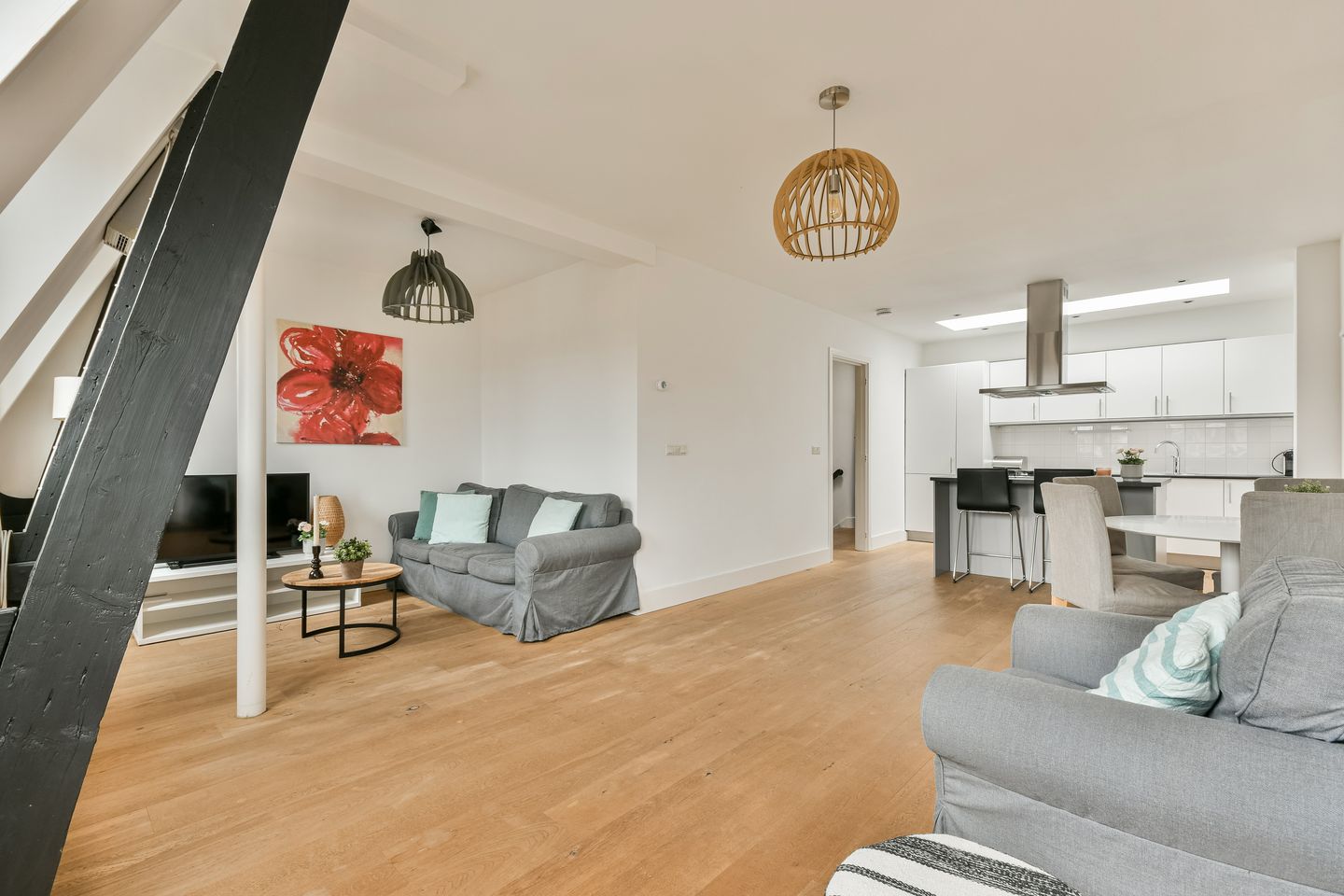 Foto 4 van Roelof Hartstraat 7-4