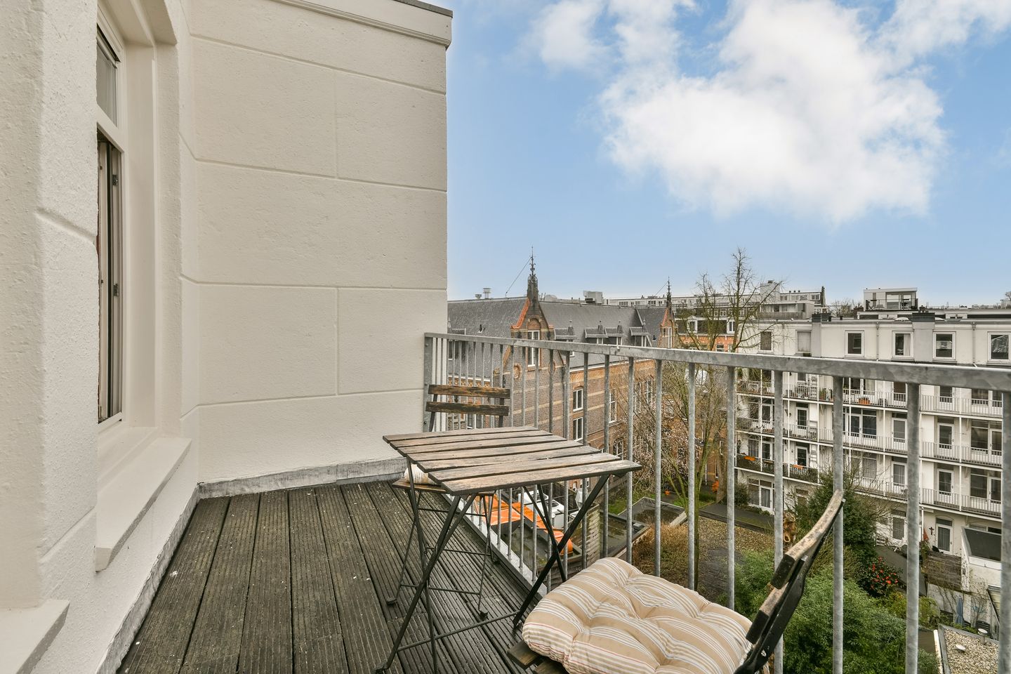 Foto 20 van Roelof Hartstraat 7-4