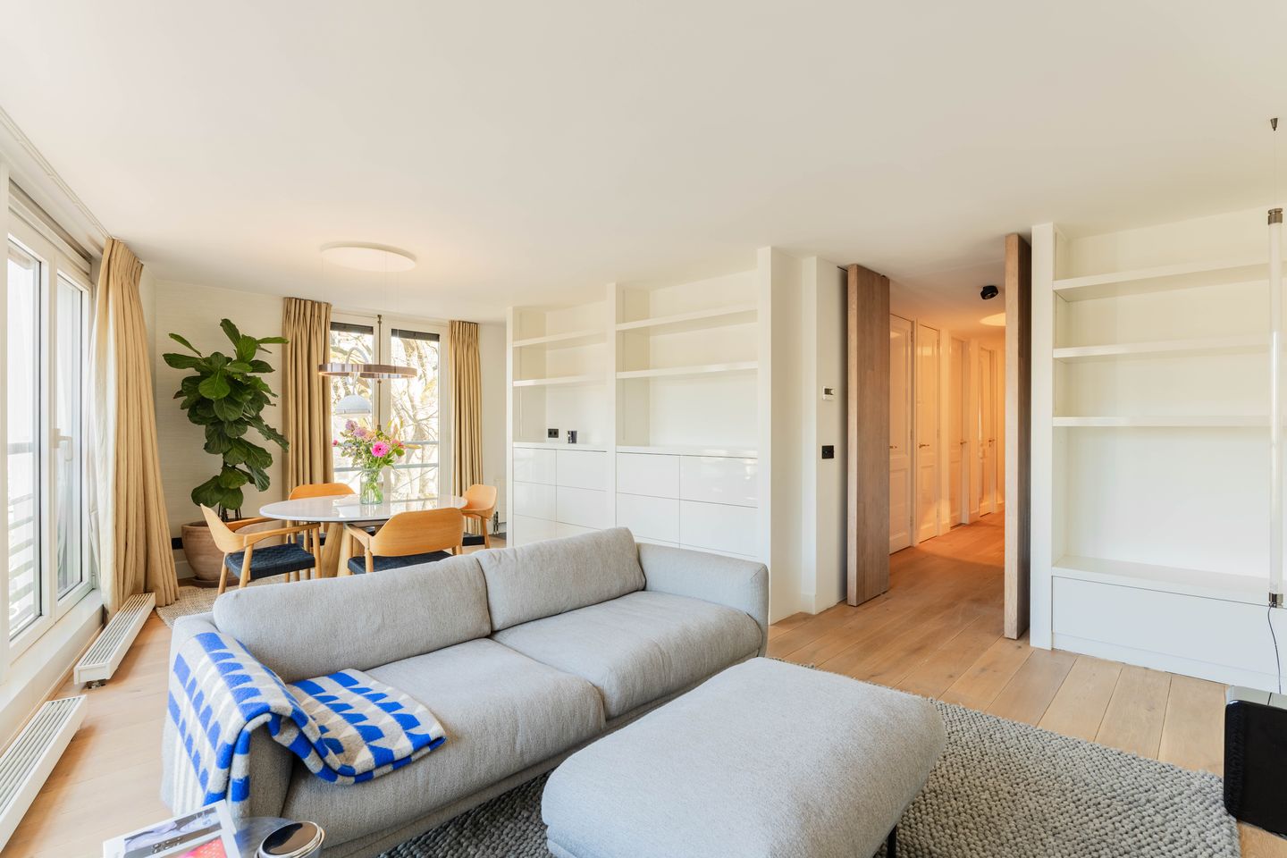 Photo 10 of Reguliersgracht 107-F