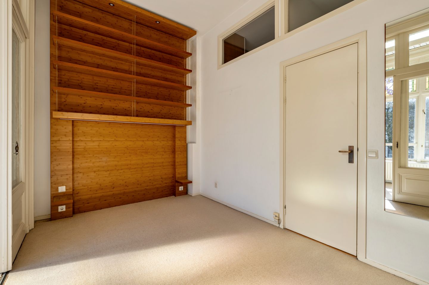 Photo 25 of Van Eeghenstraat 117-B