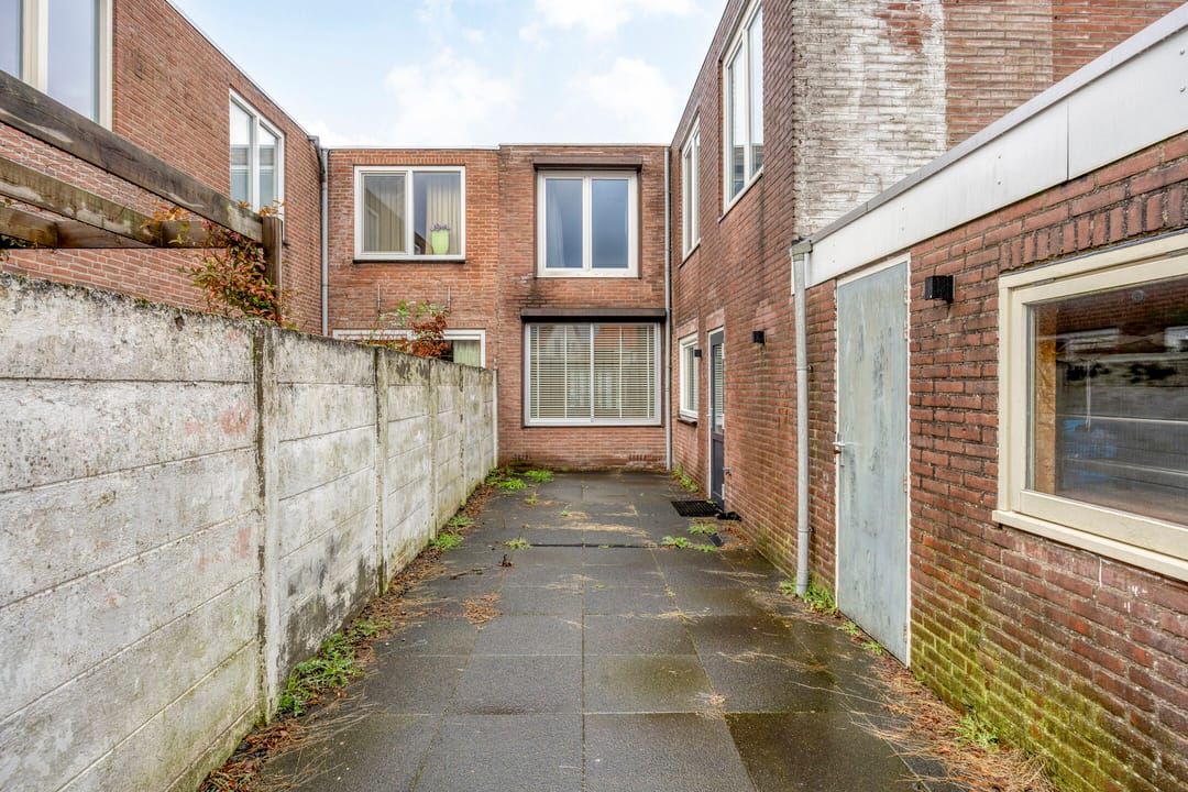 Foto 23 van Voorstraat 11