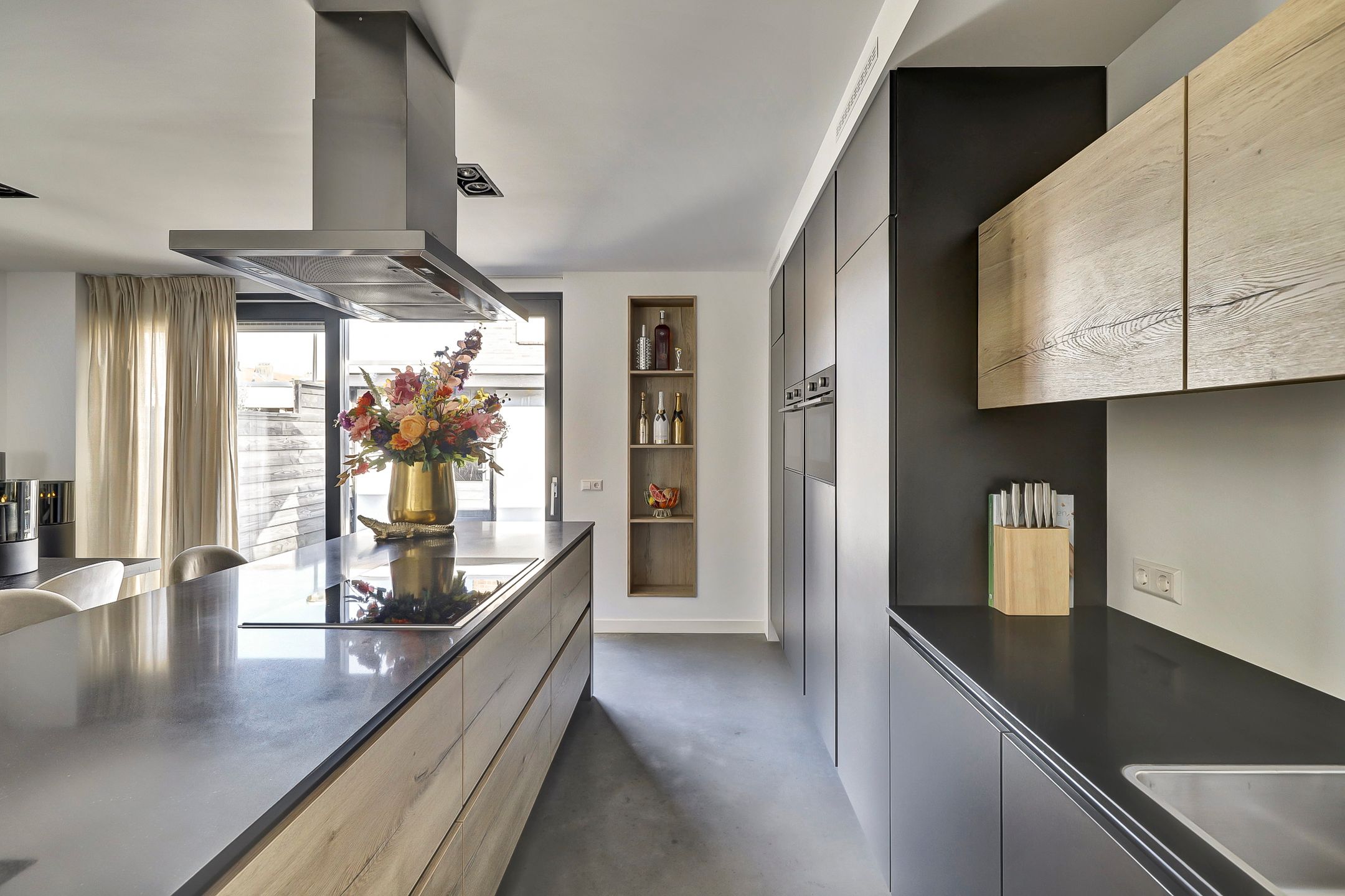 Foto 15 van Iman van den Boschstraat 54