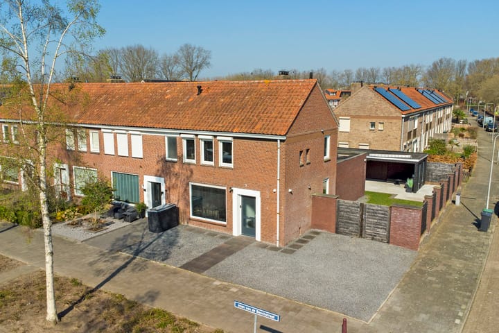 Iman van den Boschstraat 54 main image