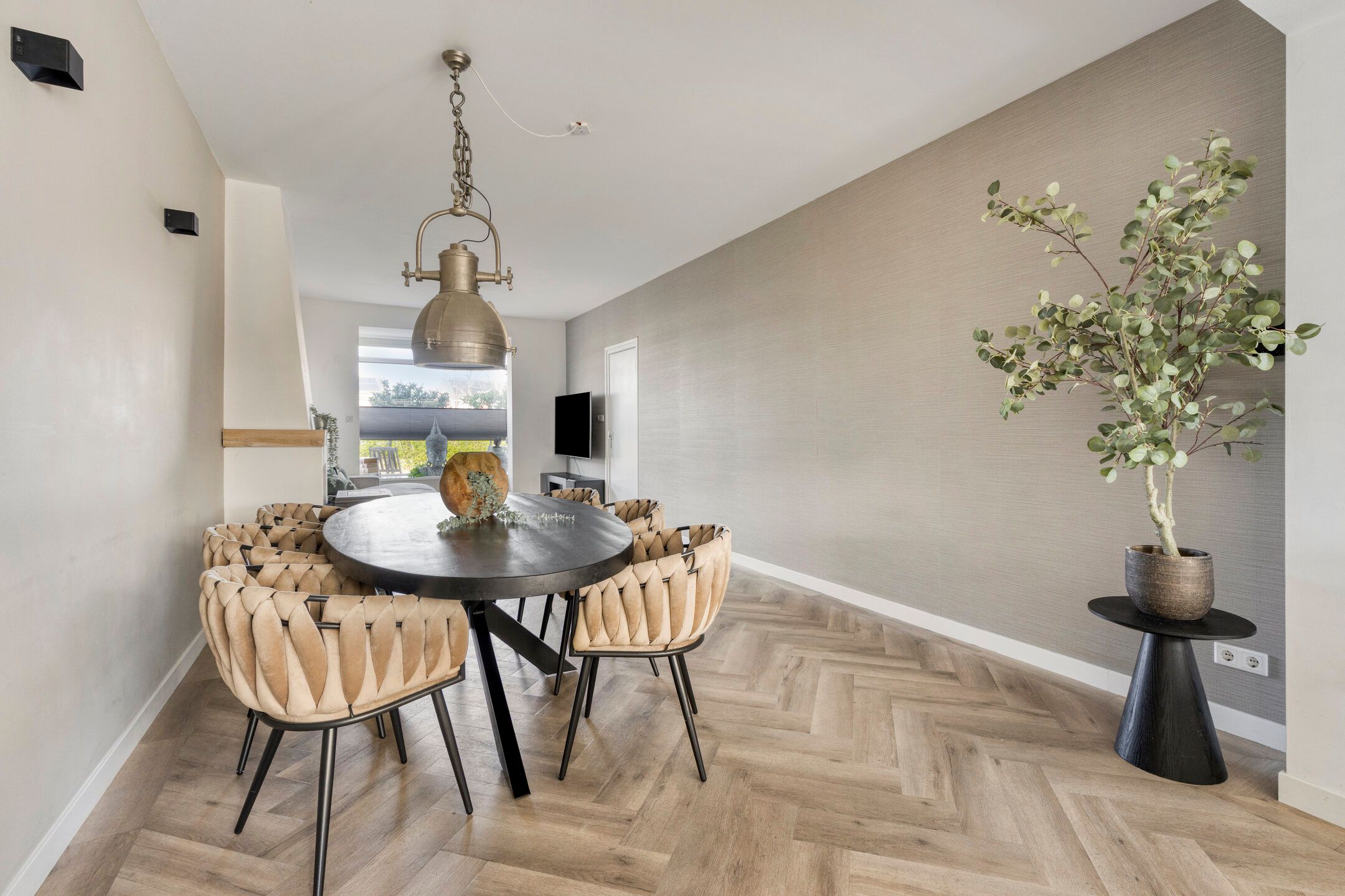 Foto 18 van Parallelweg 13