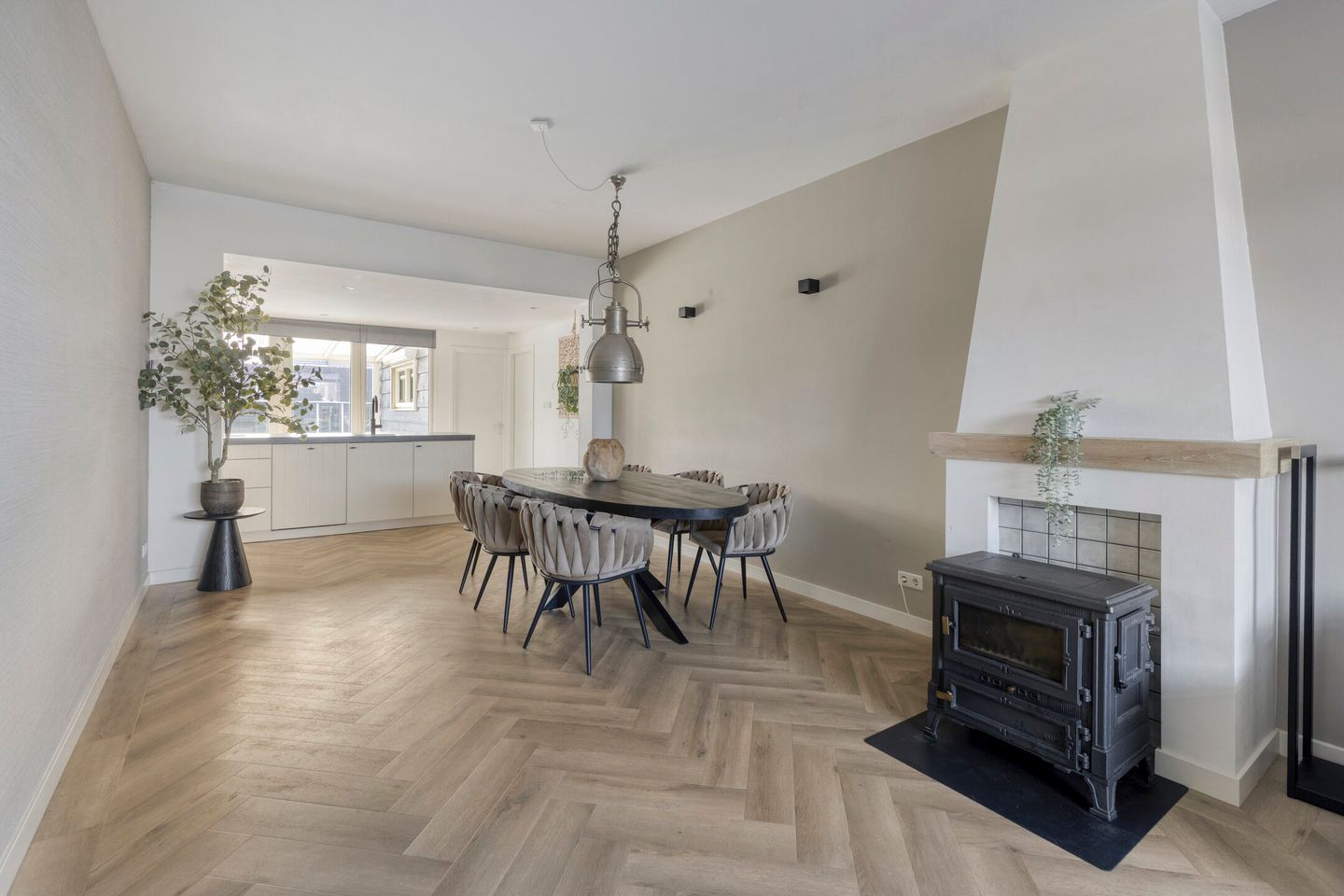 Foto 14 van Parallelweg 13