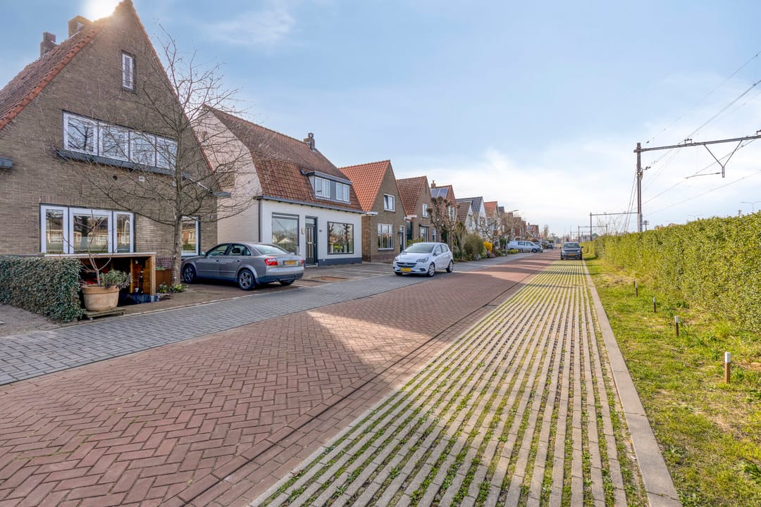 Foto 62 van Parallelweg 13