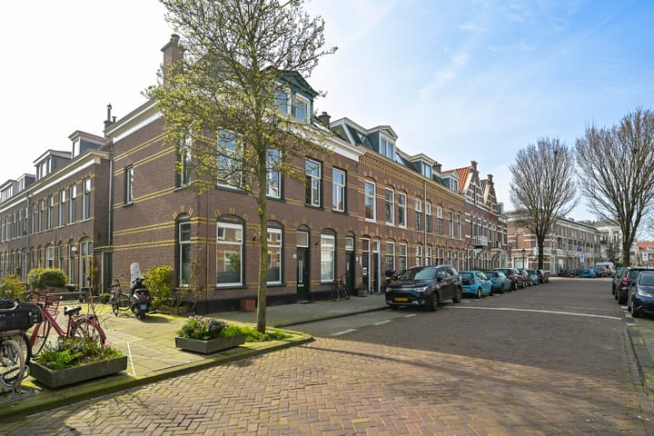 Photo 3 of Maaswijkstraat 45-B