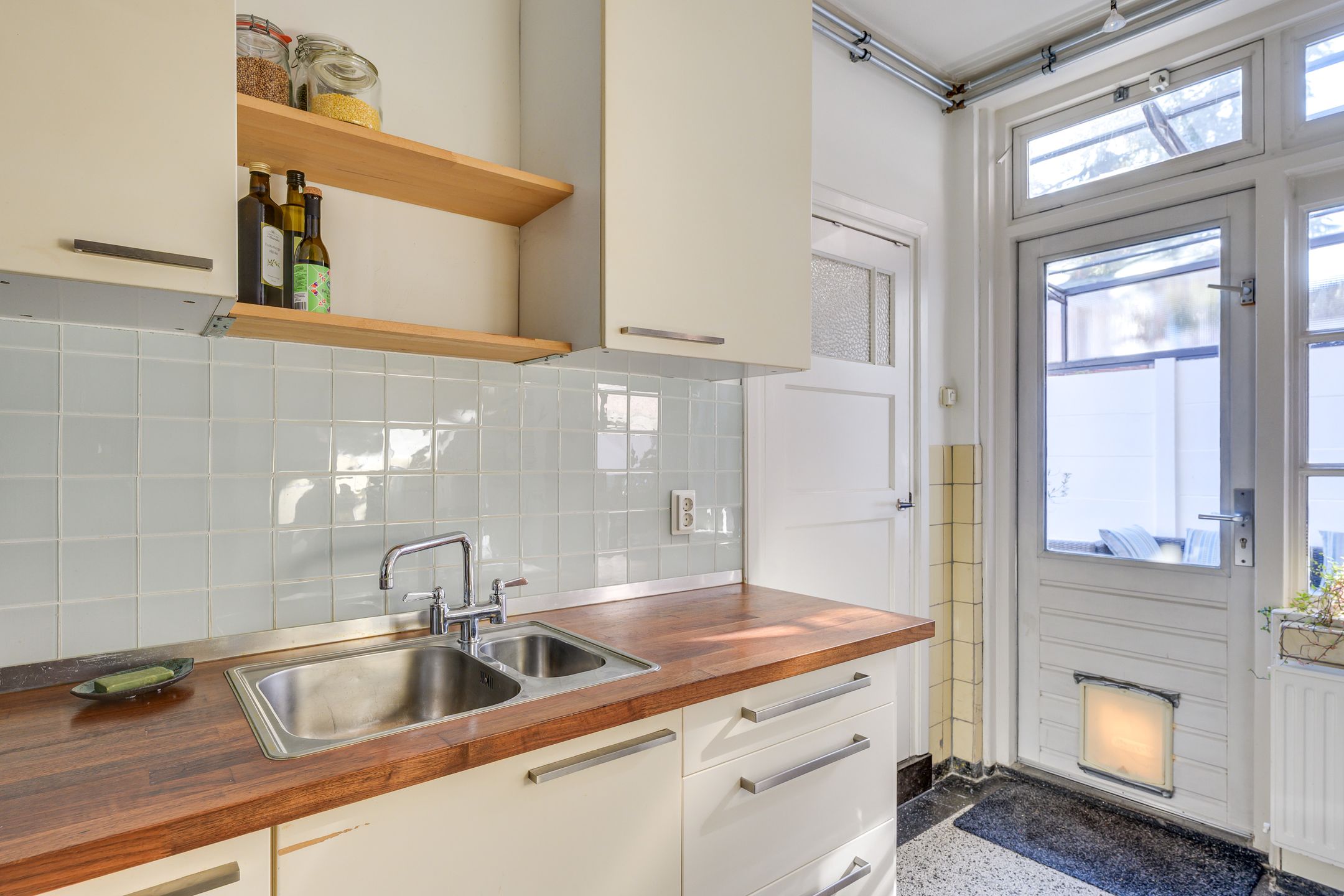 Foto 18 van Distelstraat 25