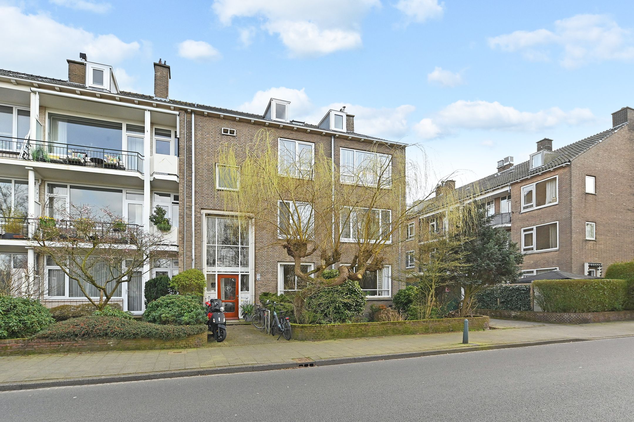 Foto 6 van Balsemienlaan 238