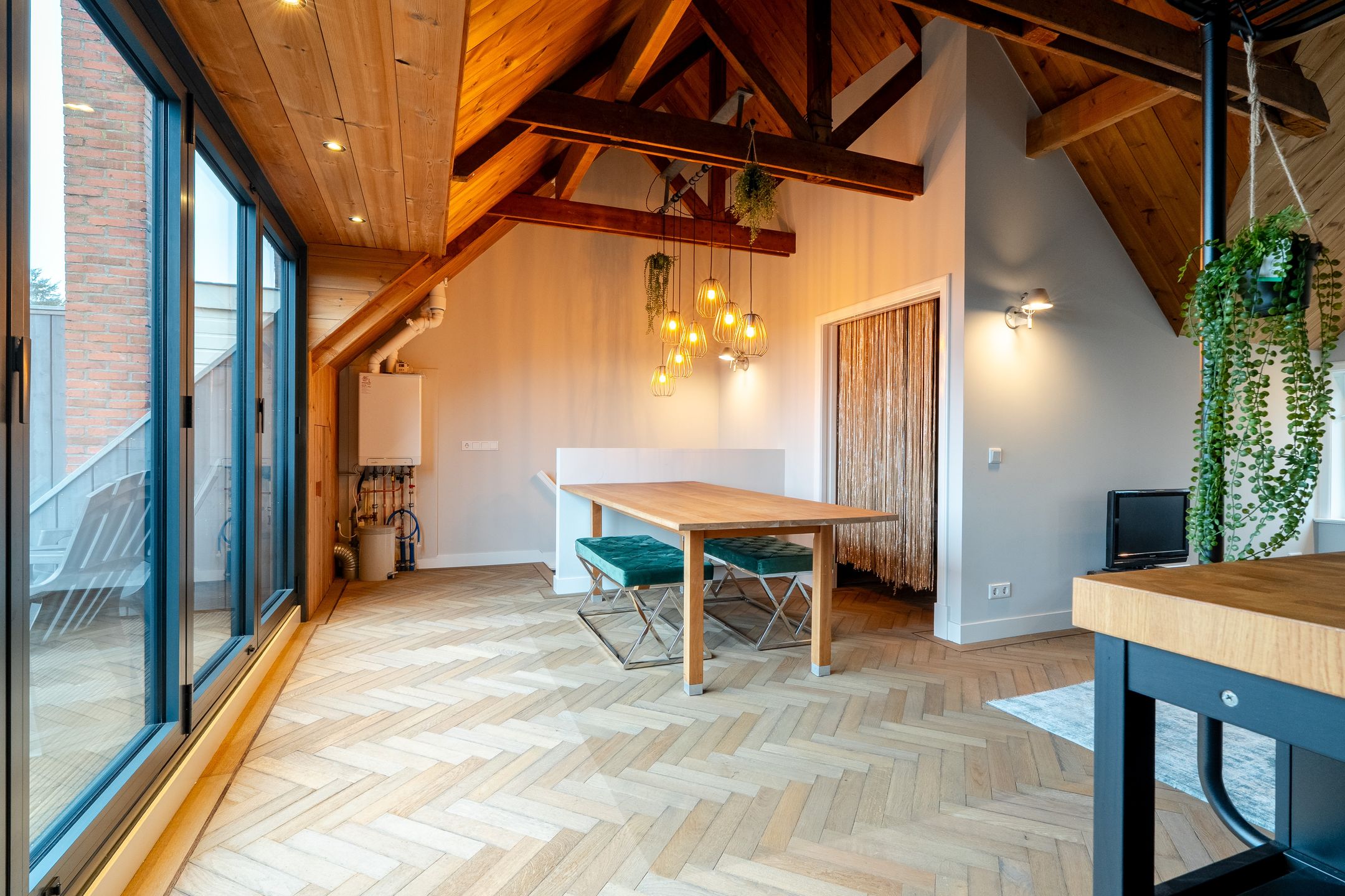 Foto 39 van Verlengde Hereweg 133-A