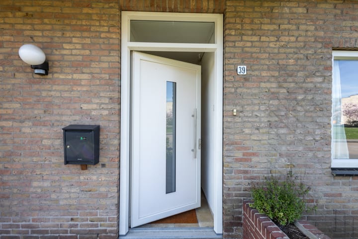 Photo 5 of Zandstraat 39