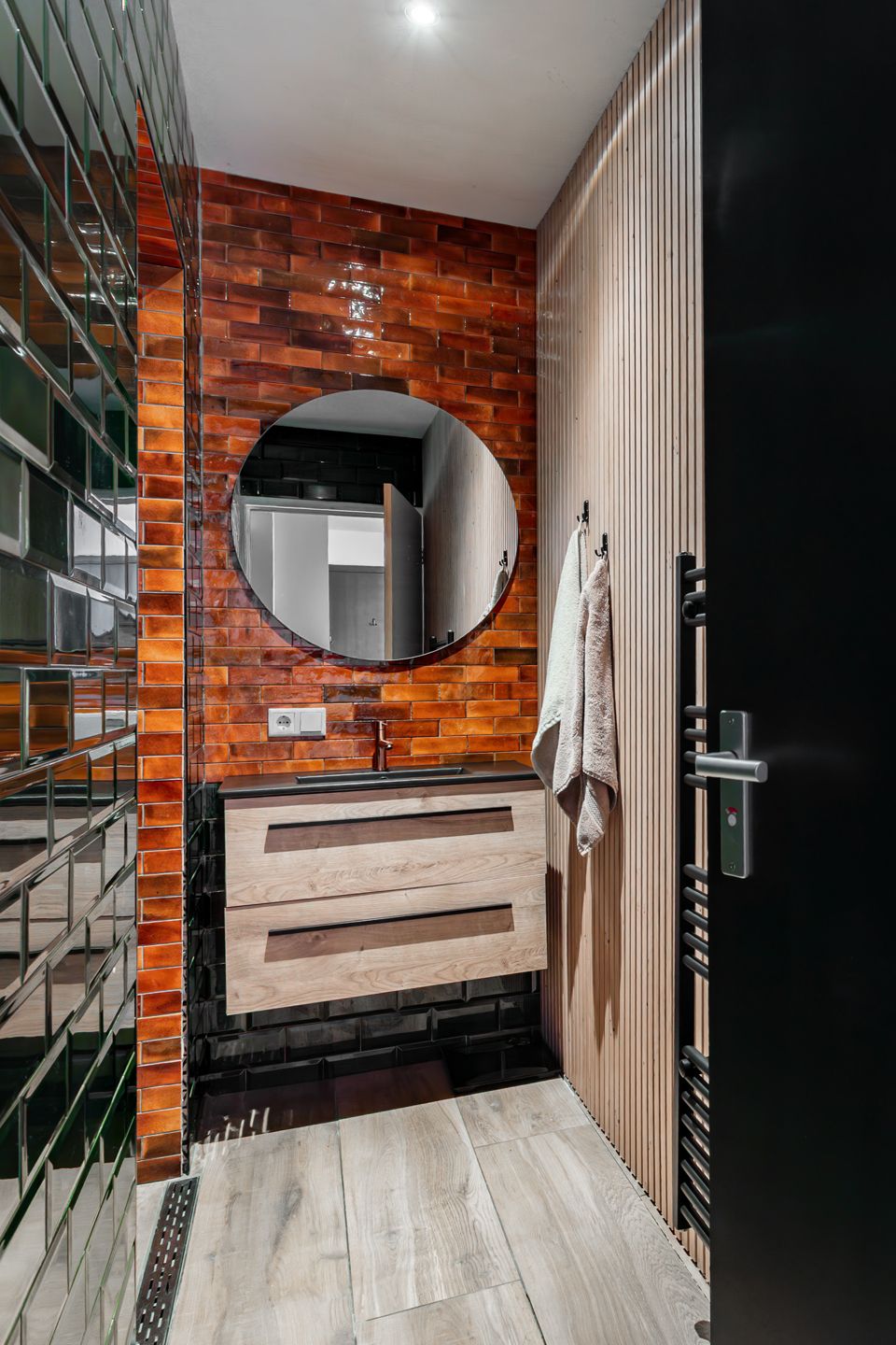 Foto 24 van Drouwenerstraat 4