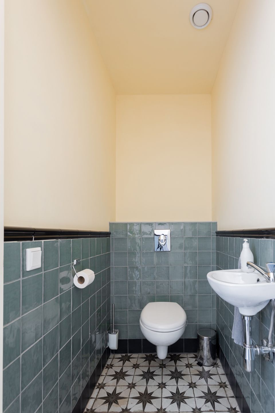 Foto 27 van Drouwenerstraat 4