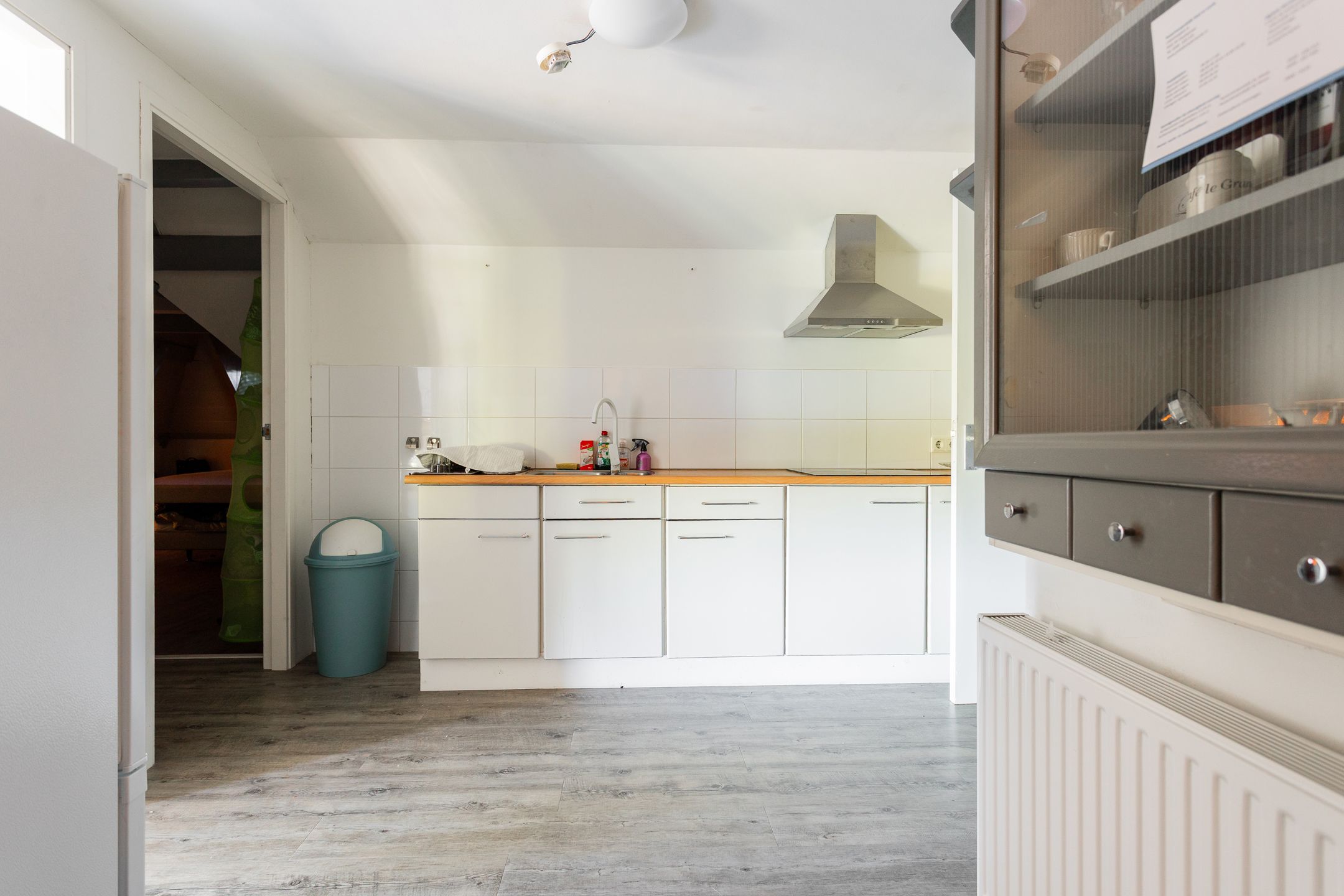 Foto 42 van Drouwenerstraat 4