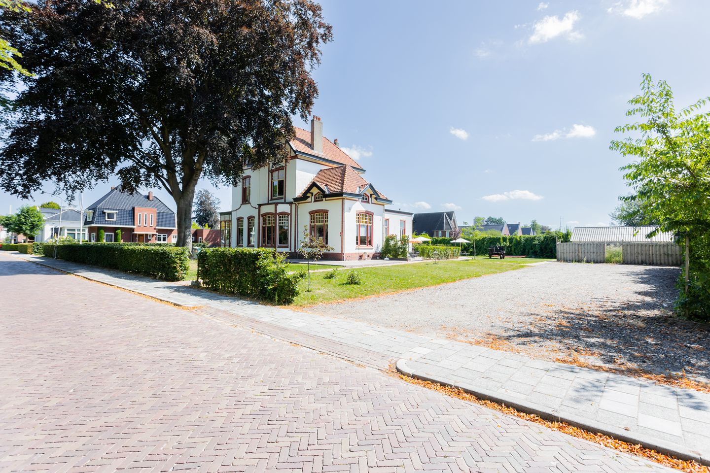 Foto 50 van Drouwenerstraat 4