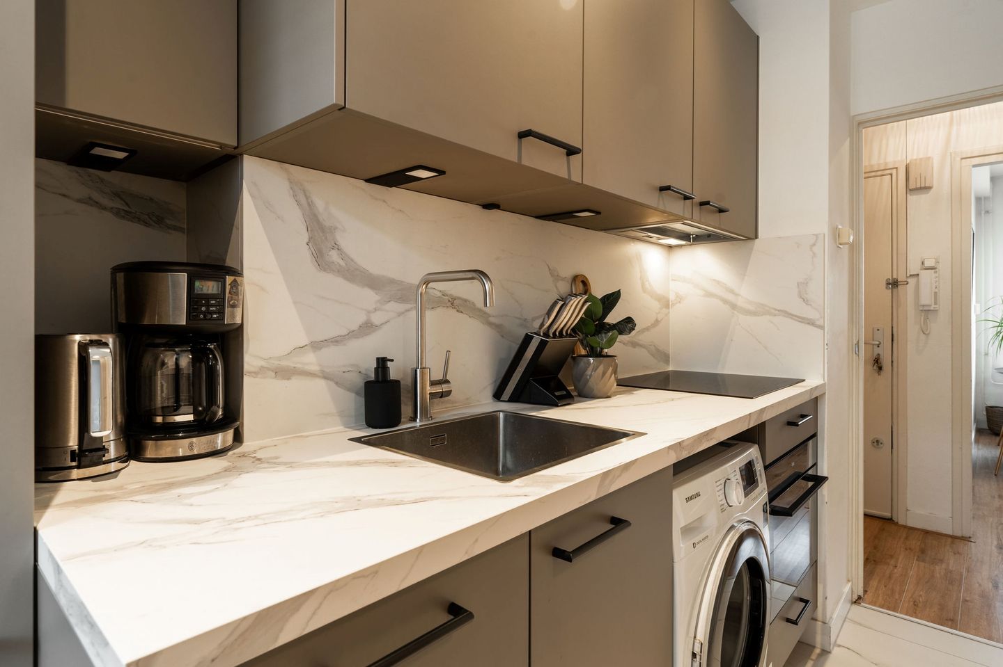 Foto 4 van Hermanus Coenradistraat 8-1