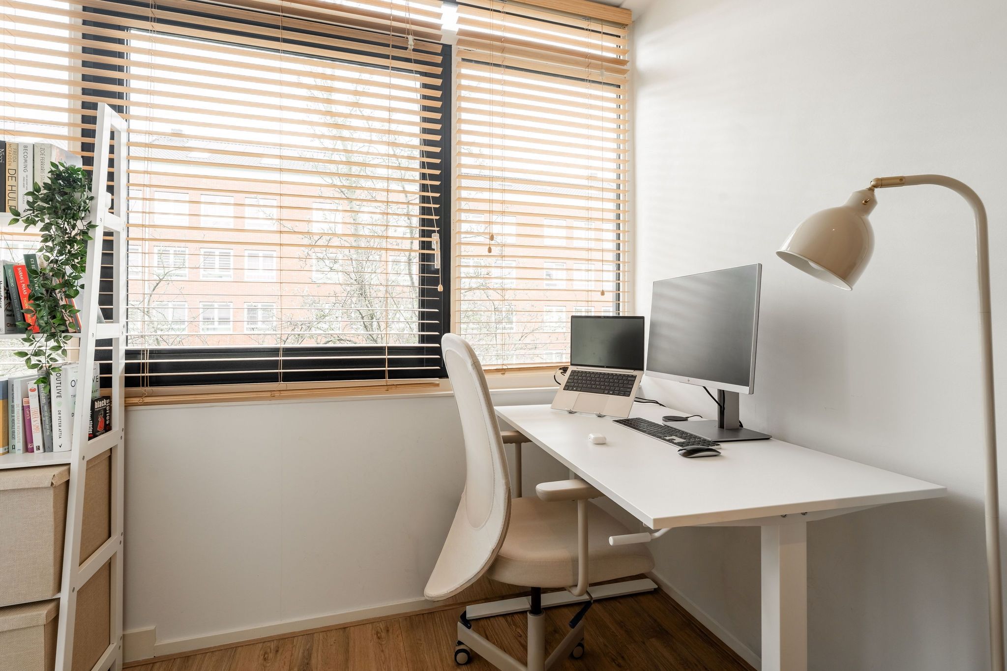 Foto 21 van Hermanus Coenradistraat 8-1