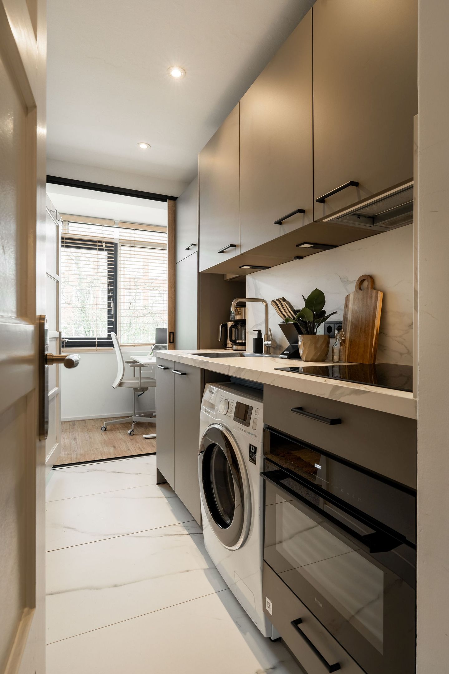 Foto 14 van Hermanus Coenradistraat 8-1