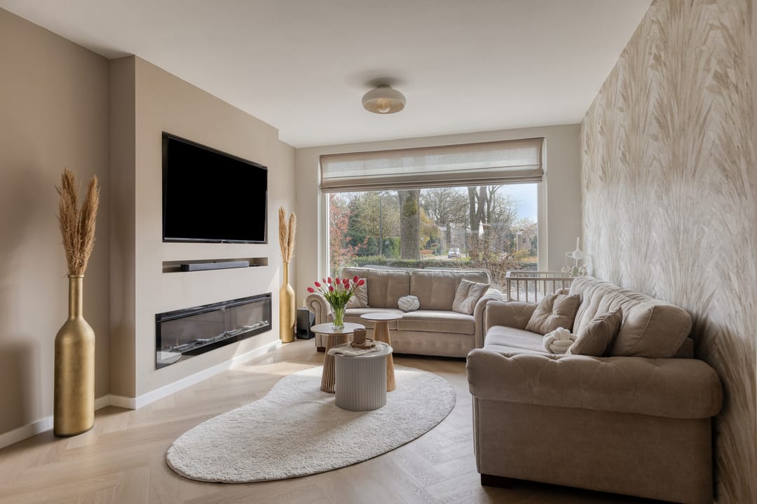 Photo 2 of Floralaan 44