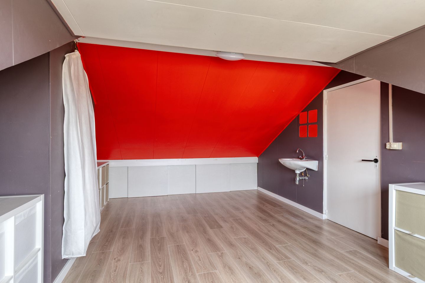 Photo 29 of Floralaan 44