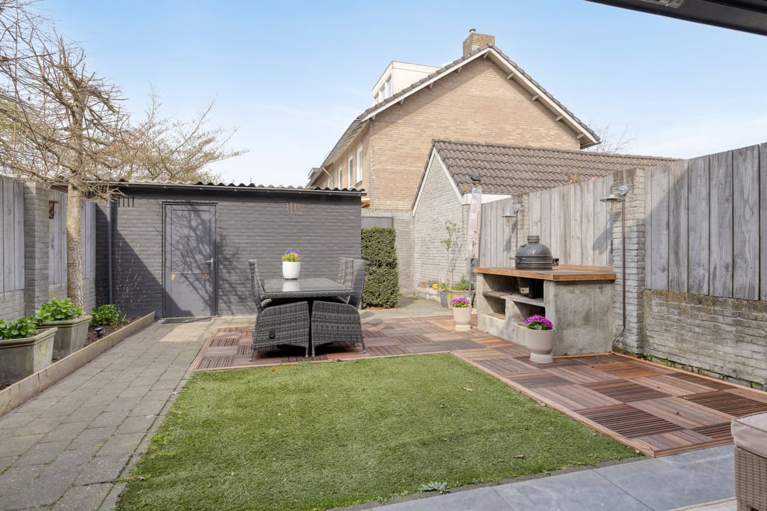 Photo 31 of Floralaan 44