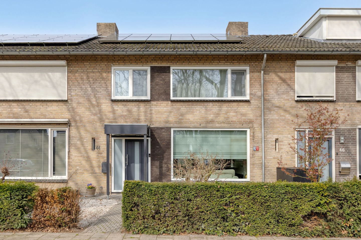 Photo 35 of Floralaan 44