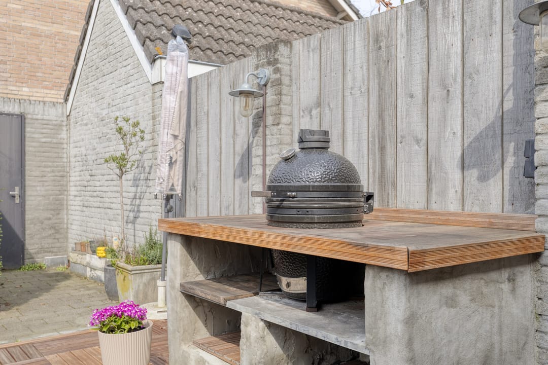 Photo 32 of Floralaan 44