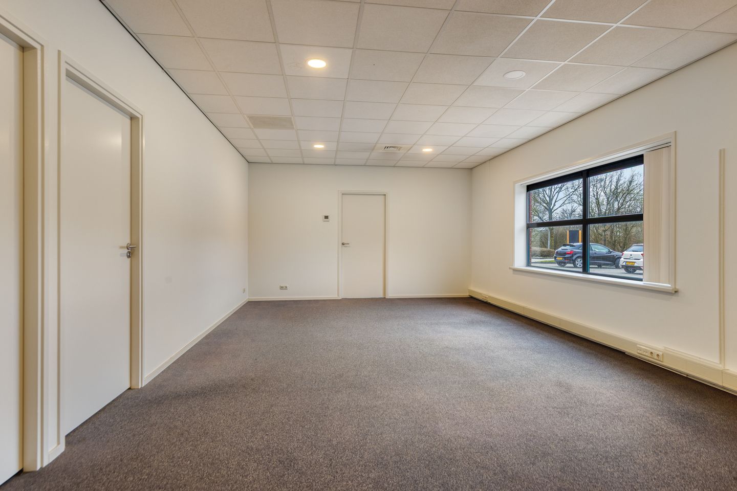 View photo 4 of Kapteynlaan 1-b