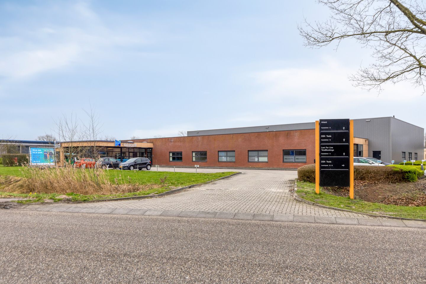 View photo 1 of Kapteynlaan 1-b